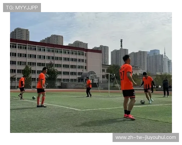 思南足球球员奋勇拼搏谱写绿茵荣耀新篇章 思南足球球员奋勇拼搏谱写绿茵荣耀新篇章